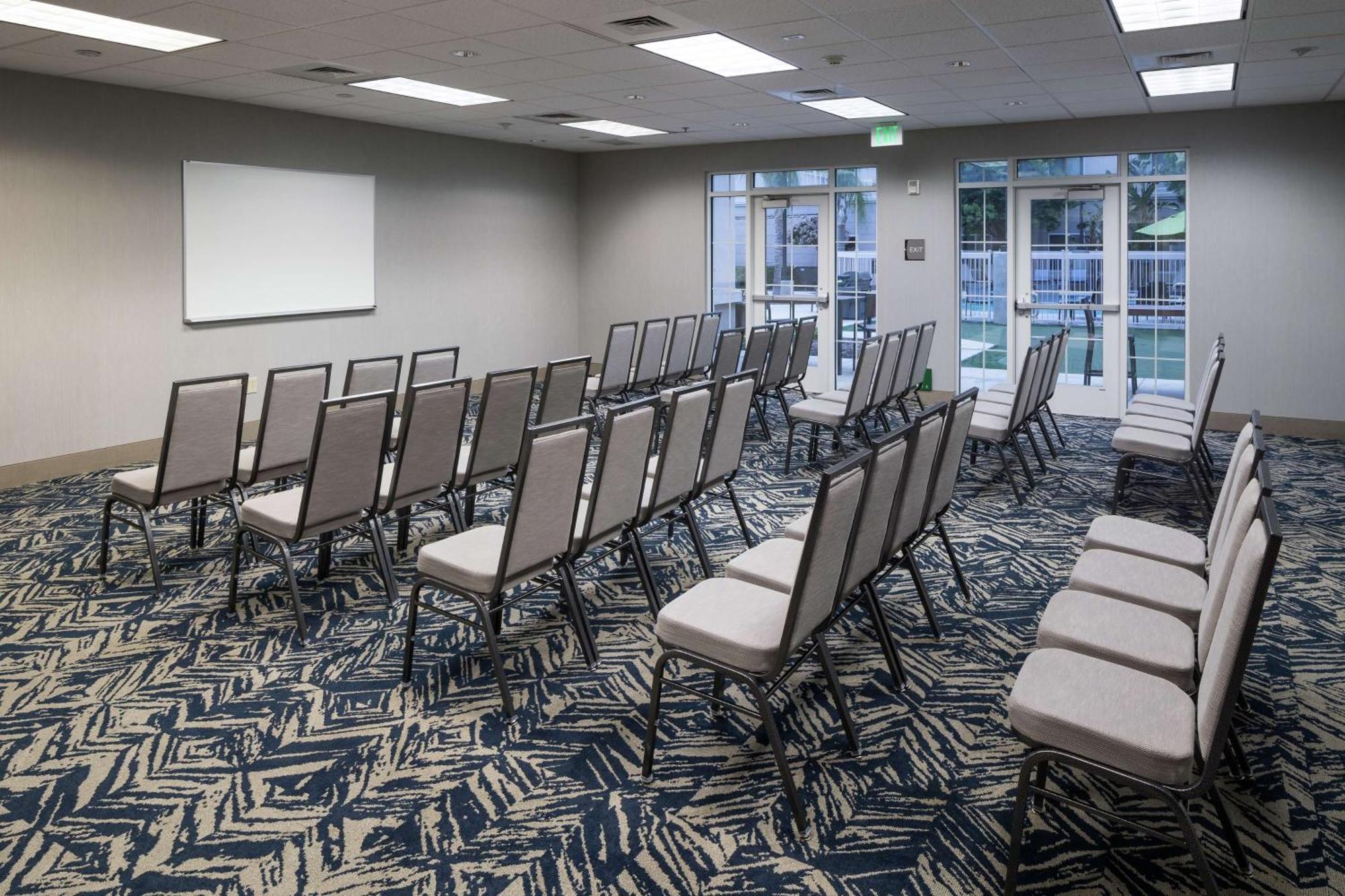 Homewood Suites By Hilton Fresno Airport/Clovis Dış mekan fotoğraf